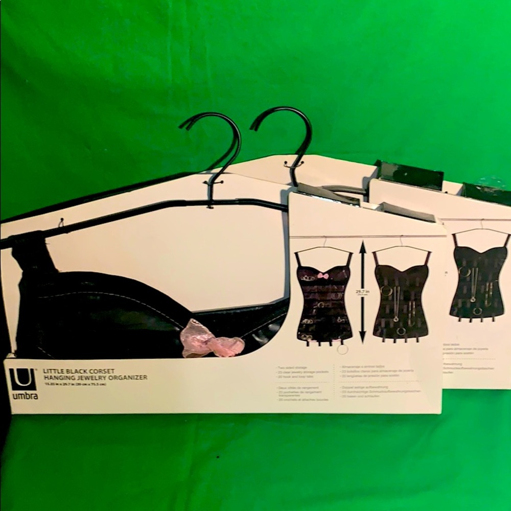umbra little blk corset hanging jewelry organizer